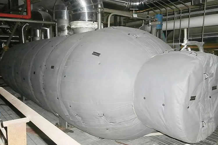 再沸器保溫,再沸器<a href=http://www.ztjjw.com.cn/e/tags/?tagname=%E4%BF%9D%E6%B8%A9%E5%A5%97 target=_blank class=infotextkey>保溫套</a>,<a href=http://www.ztjjw.com.cn/e/tags/?tagname=%E6%8D%A2%E7%83%AD%E5%99%A8%E4%BF%9D%E6%B8%A9 target=_blank class=infotextkey>換熱器保溫</a>
